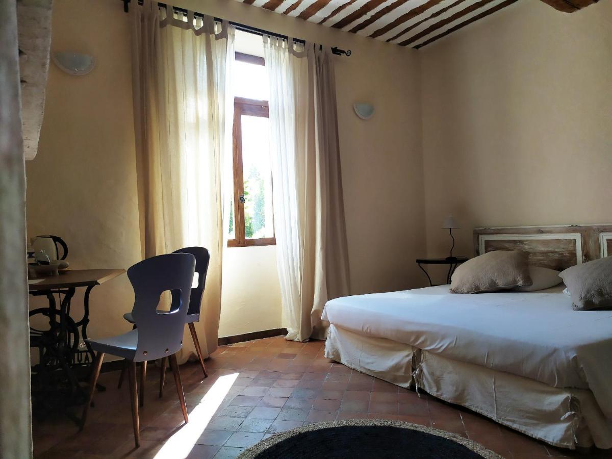 Chambre D'Hotes Face Au Lavoir Méthamis エクステリア 写真