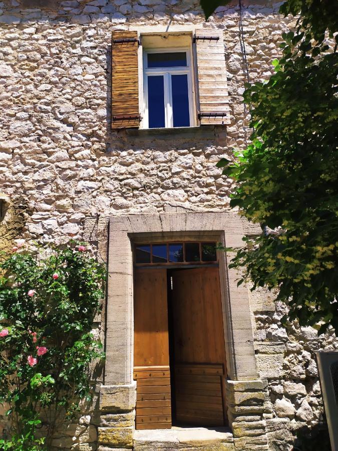 Chambre D'Hotes Face Au Lavoir Méthamis エクステリア 写真