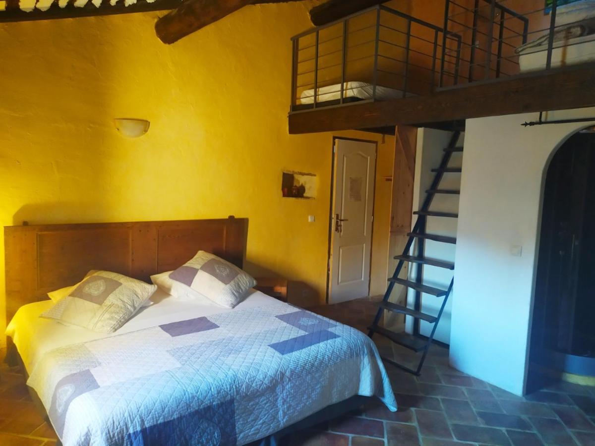 Chambre D'Hotes Face Au Lavoir Méthamis エクステリア 写真