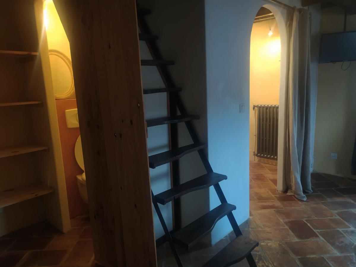 Chambre D'Hotes Face Au Lavoir Méthamis エクステリア 写真