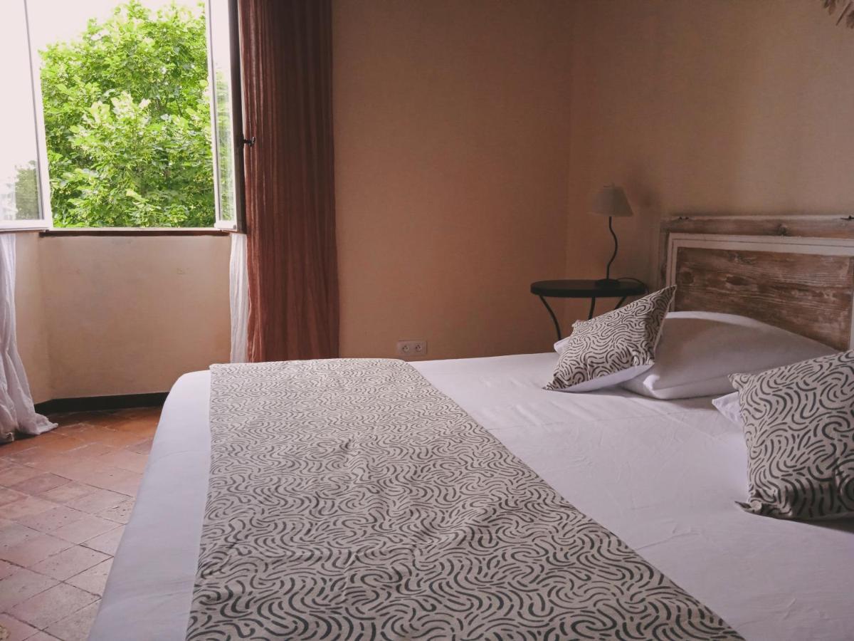 Chambre D'Hotes Face Au Lavoir Méthamis エクステリア 写真